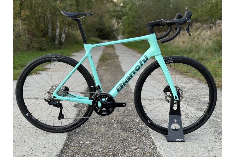 Bianchi Infinito, rozmiar: 57